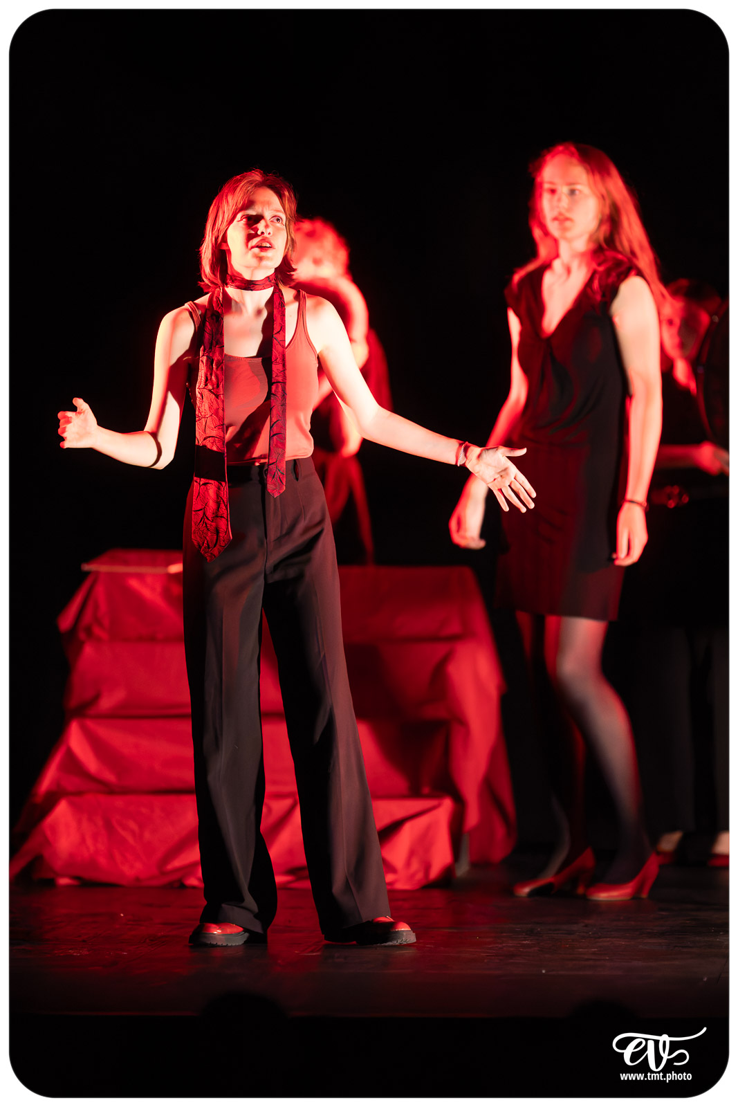 BLANCHE-NEIGE FOUTUE FORET